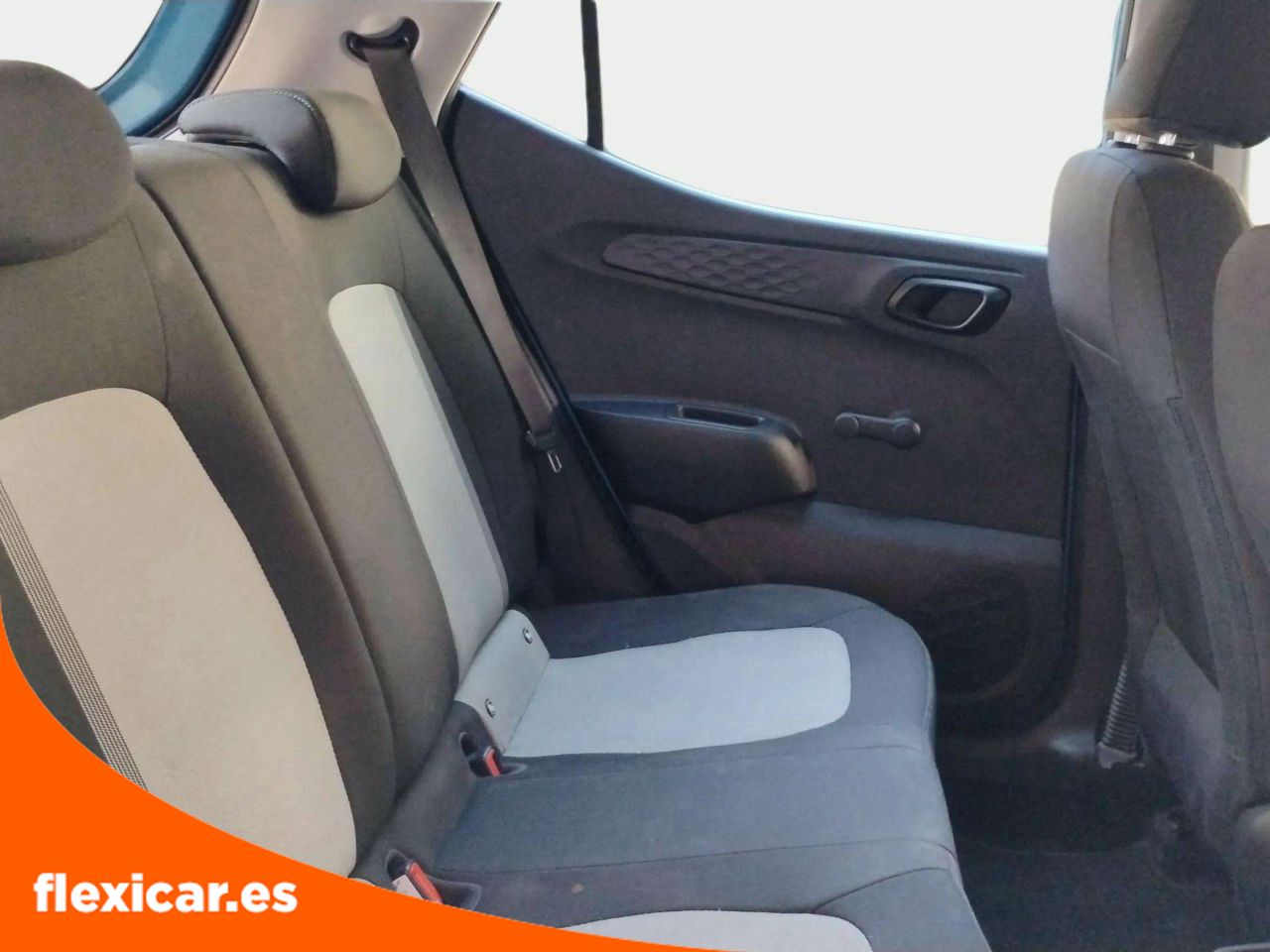 Foto Hyundai i10 13