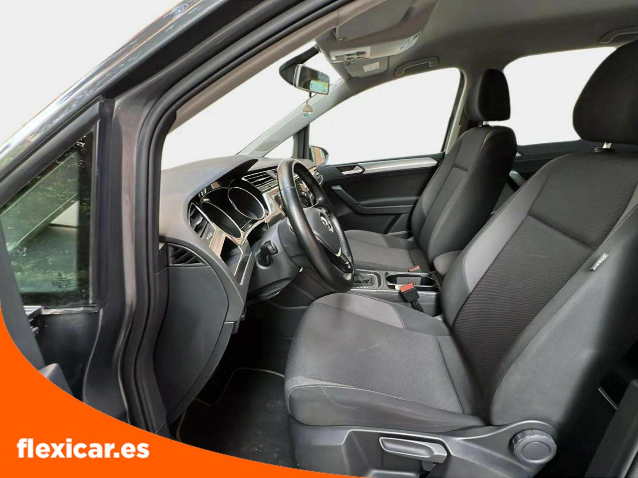 Foto Volkswagen Touran 16