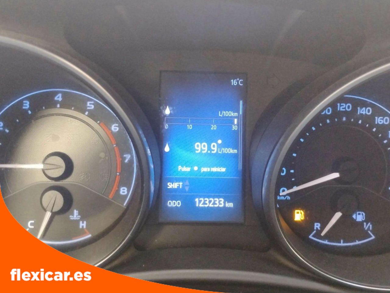 Foto Toyota Auris 10