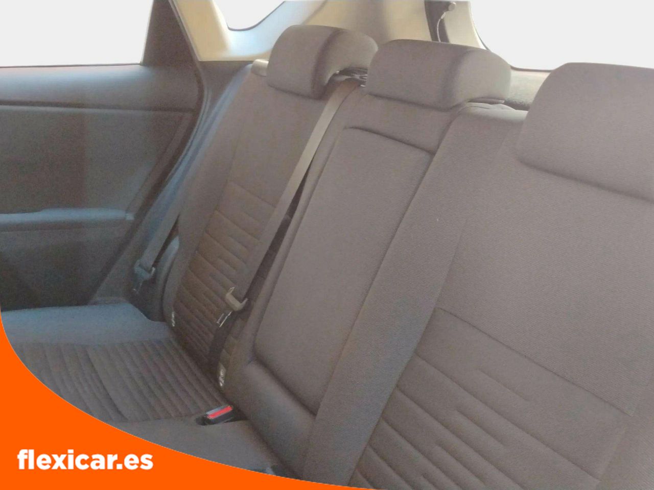 Foto Toyota Auris 13