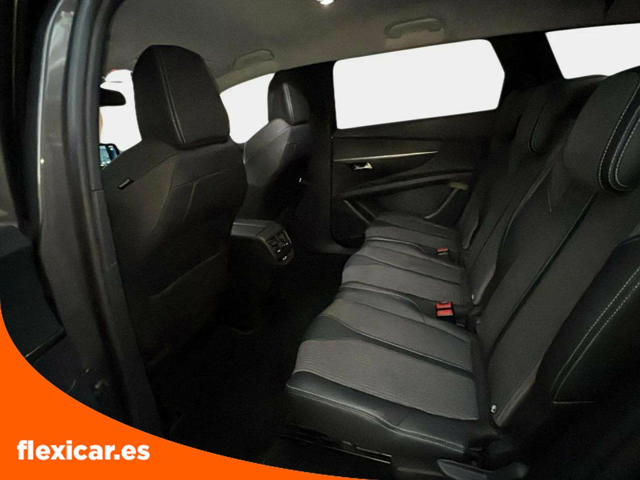 Foto Peugeot 5008 16