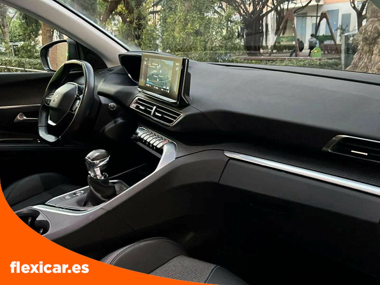 Foto Peugeot 5008 17