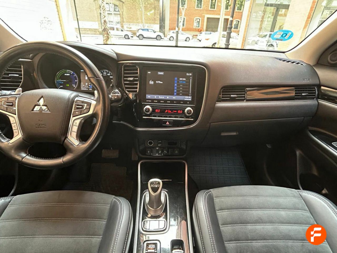 Foto Mitsubishi Outlander 9