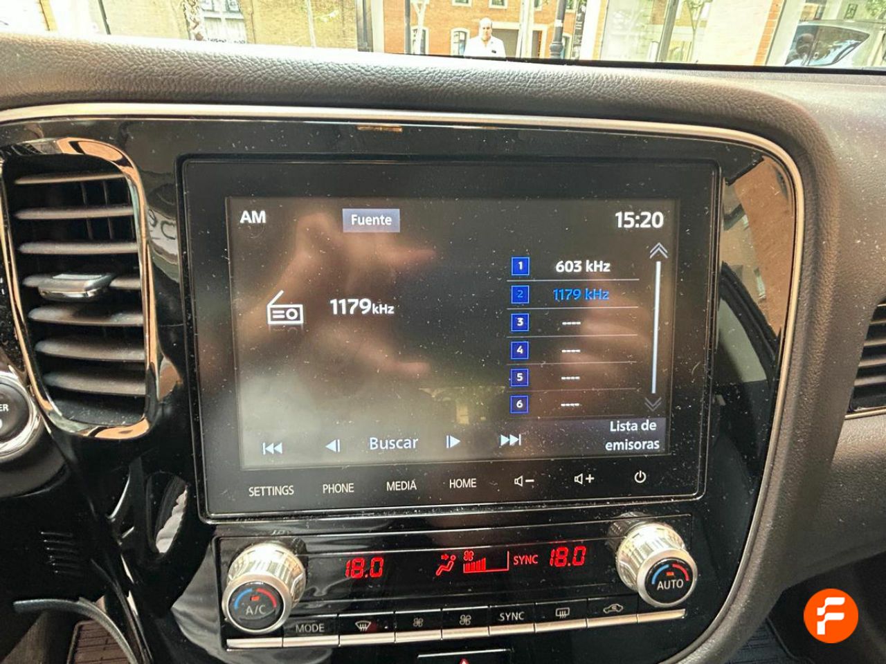 Foto Mitsubishi Outlander 13
