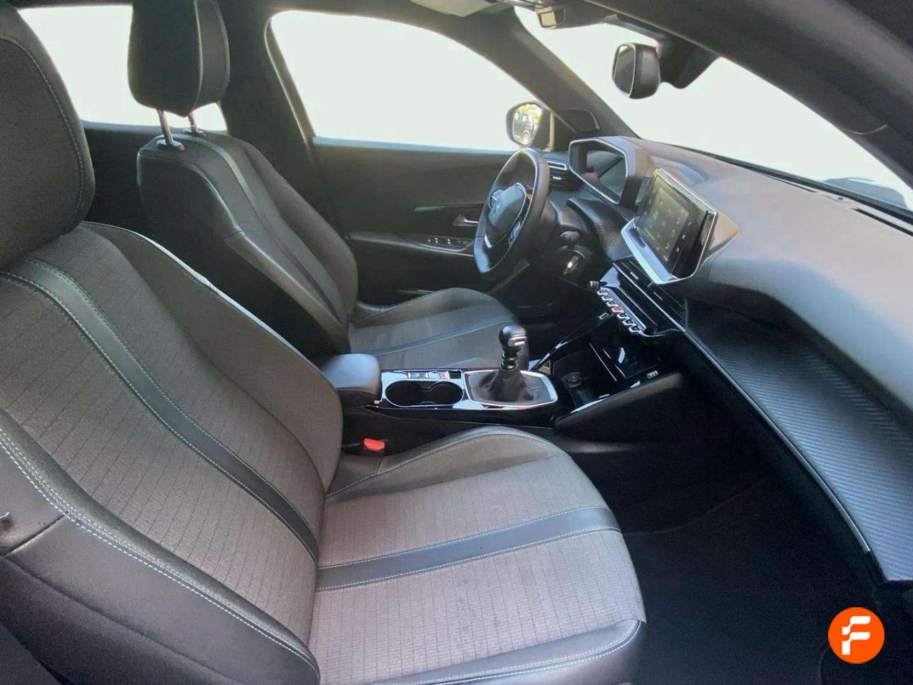 Foto Peugeot 2008 24