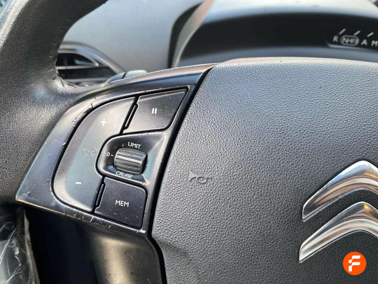 Foto Citroën C4 Picasso 15