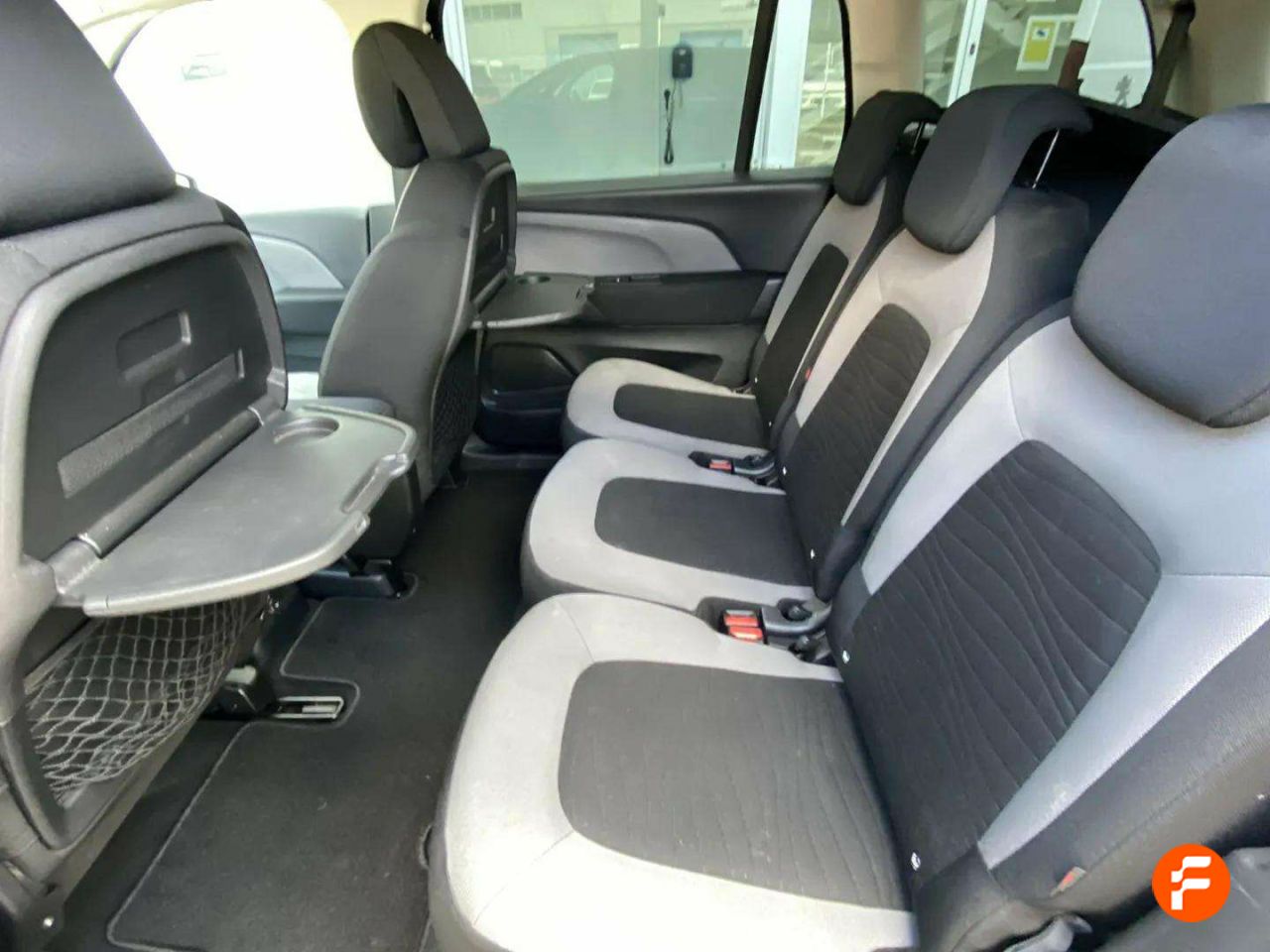 Foto Citroën C4 Picasso 21