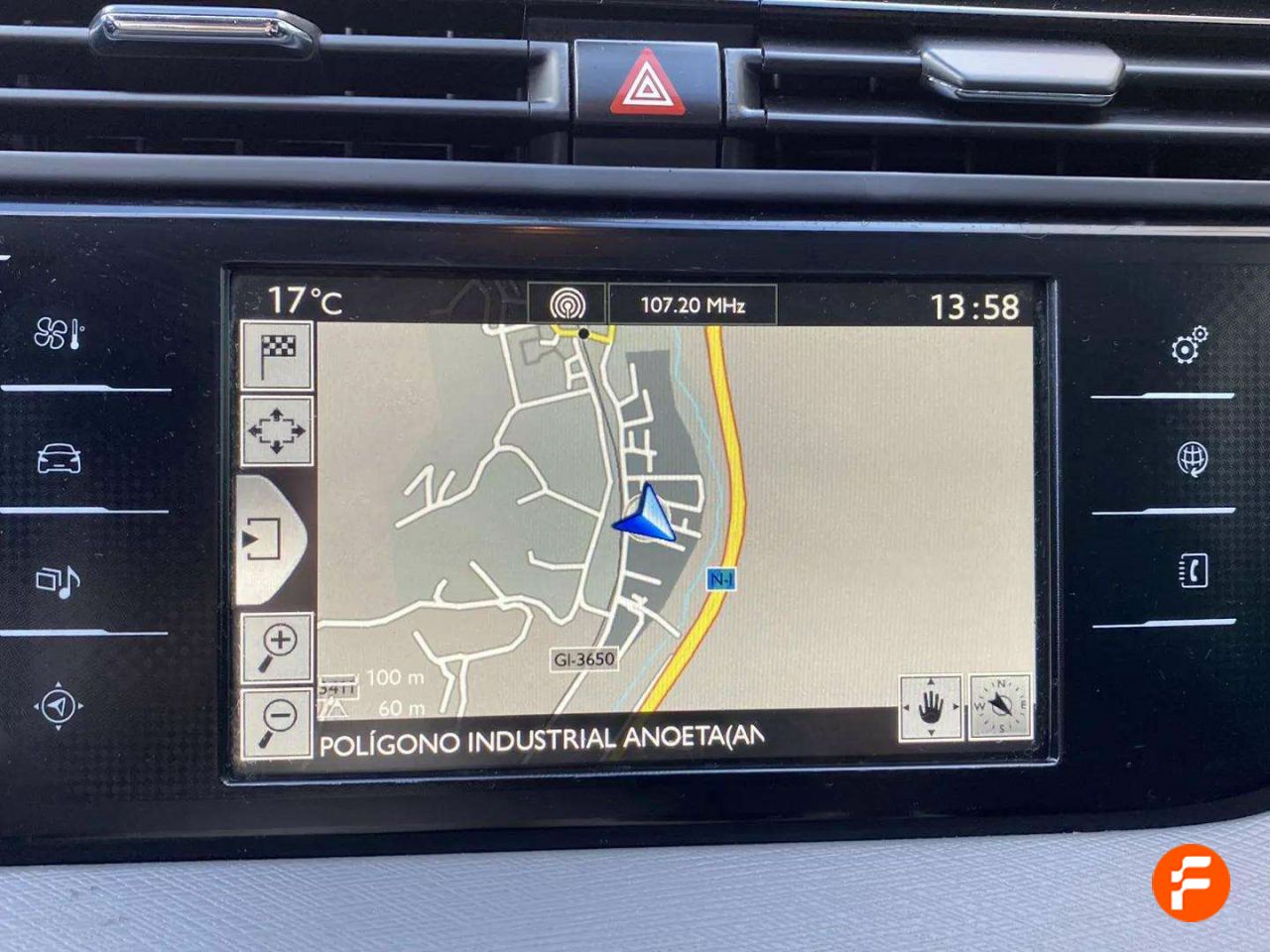 Foto Citroën C4 Picasso 24