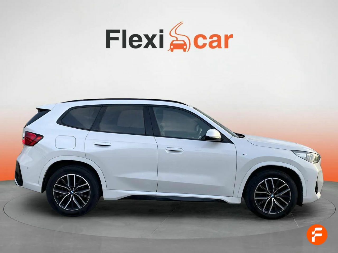 Foto BMW X1 4