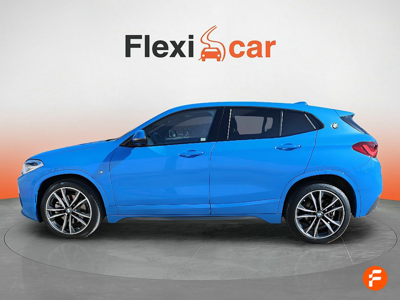 Foto BMW X2 4