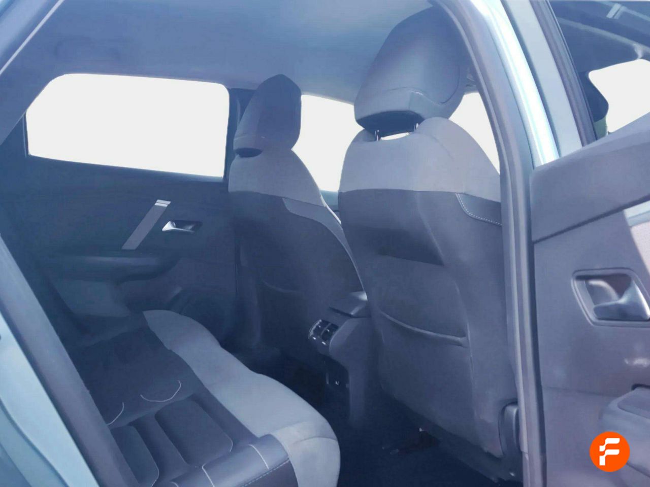Foto Citroën C4 13