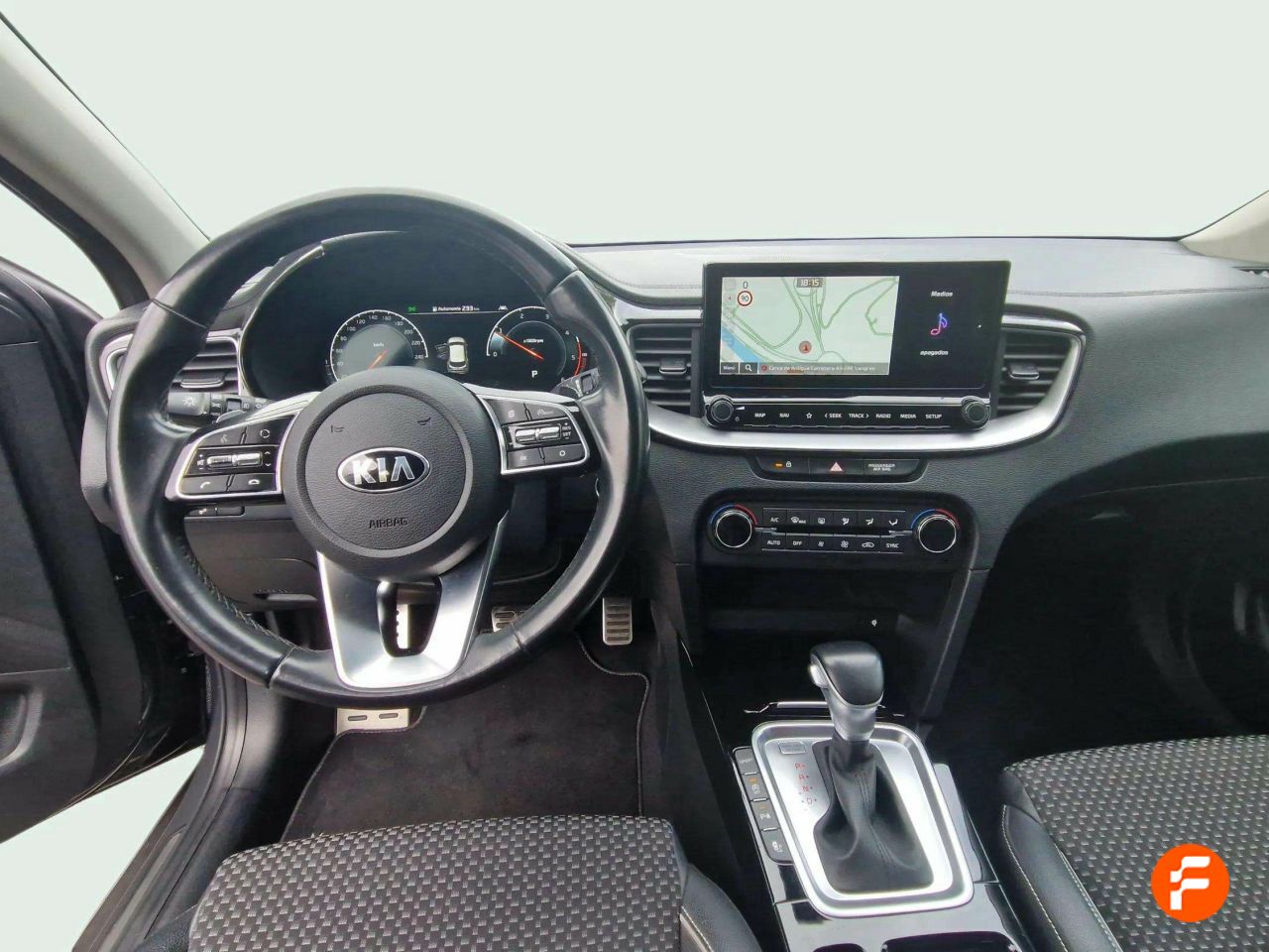Foto Kia XCeed 11