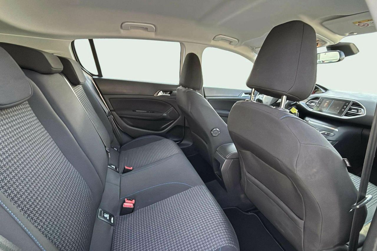 Foto Peugeot 308 19