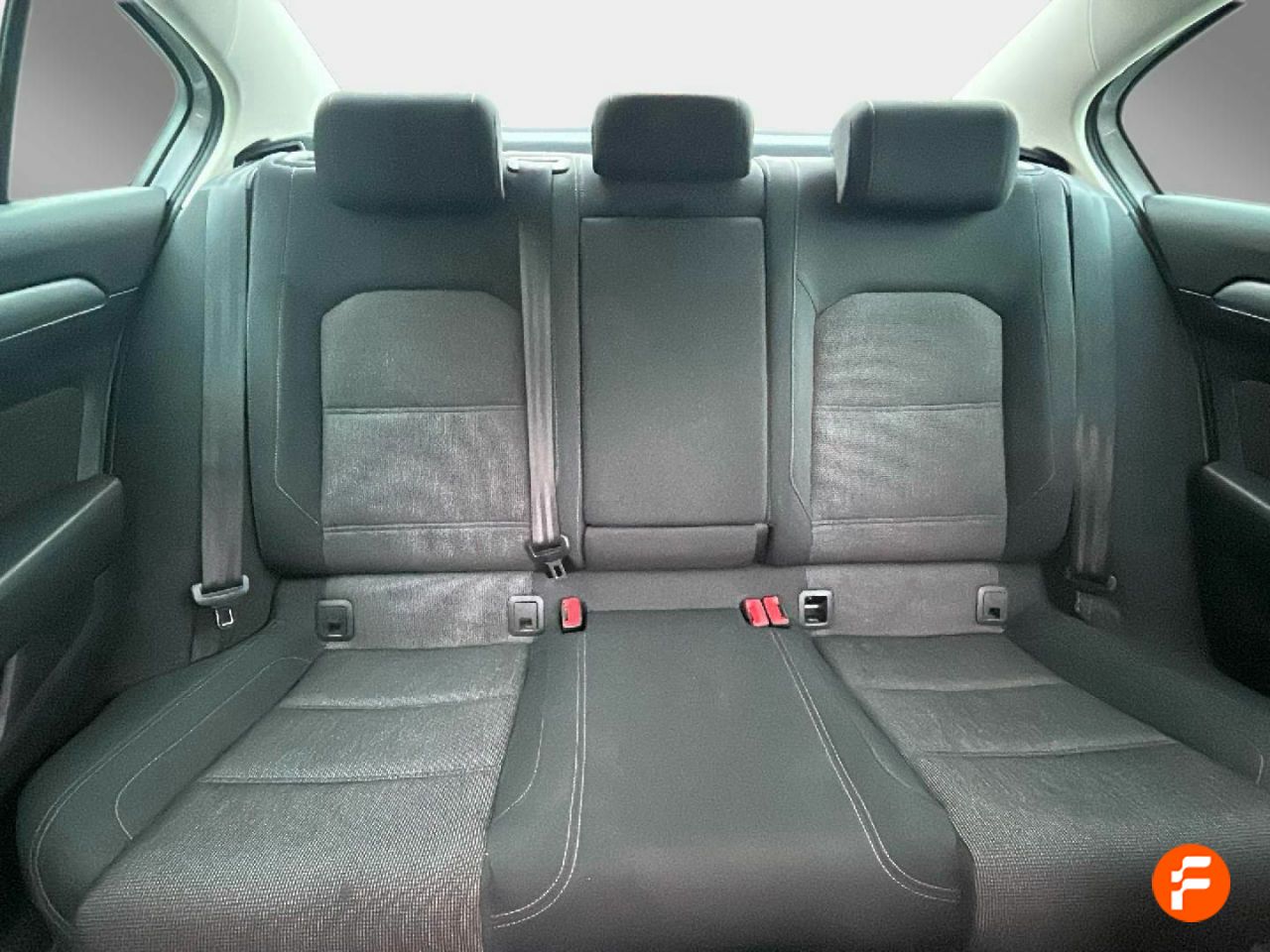 Foto Volkswagen Passat 11