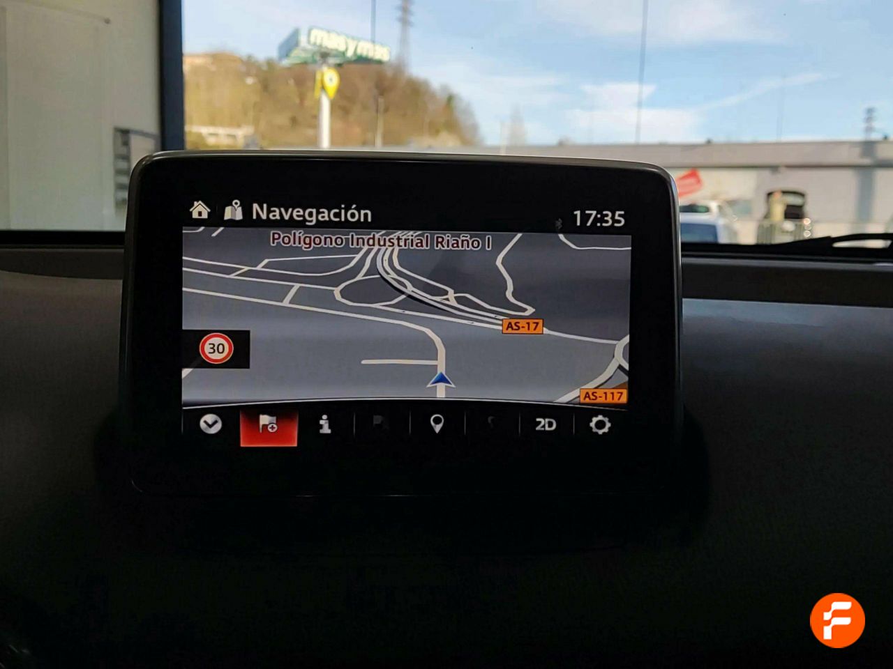 Foto Mazda Mazda2 13
