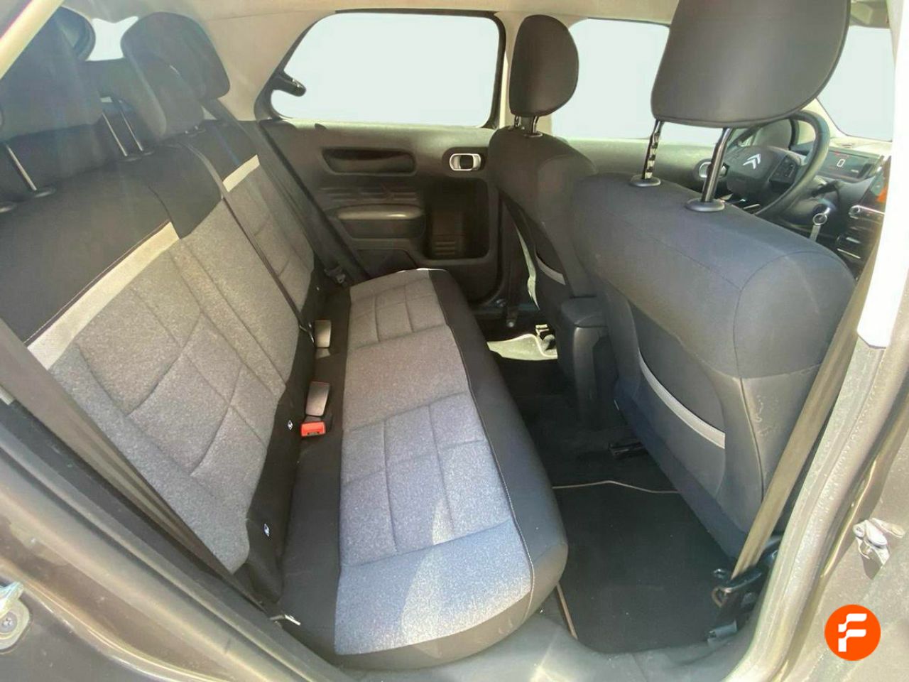 Foto Citroën C4 Cactus 10