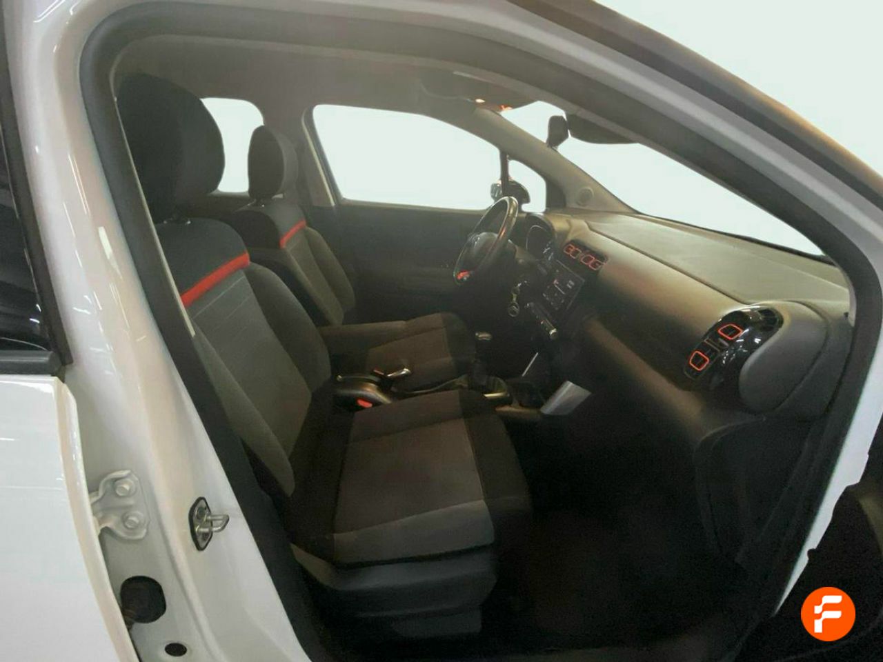 Foto Citroën C3 Aircross 10