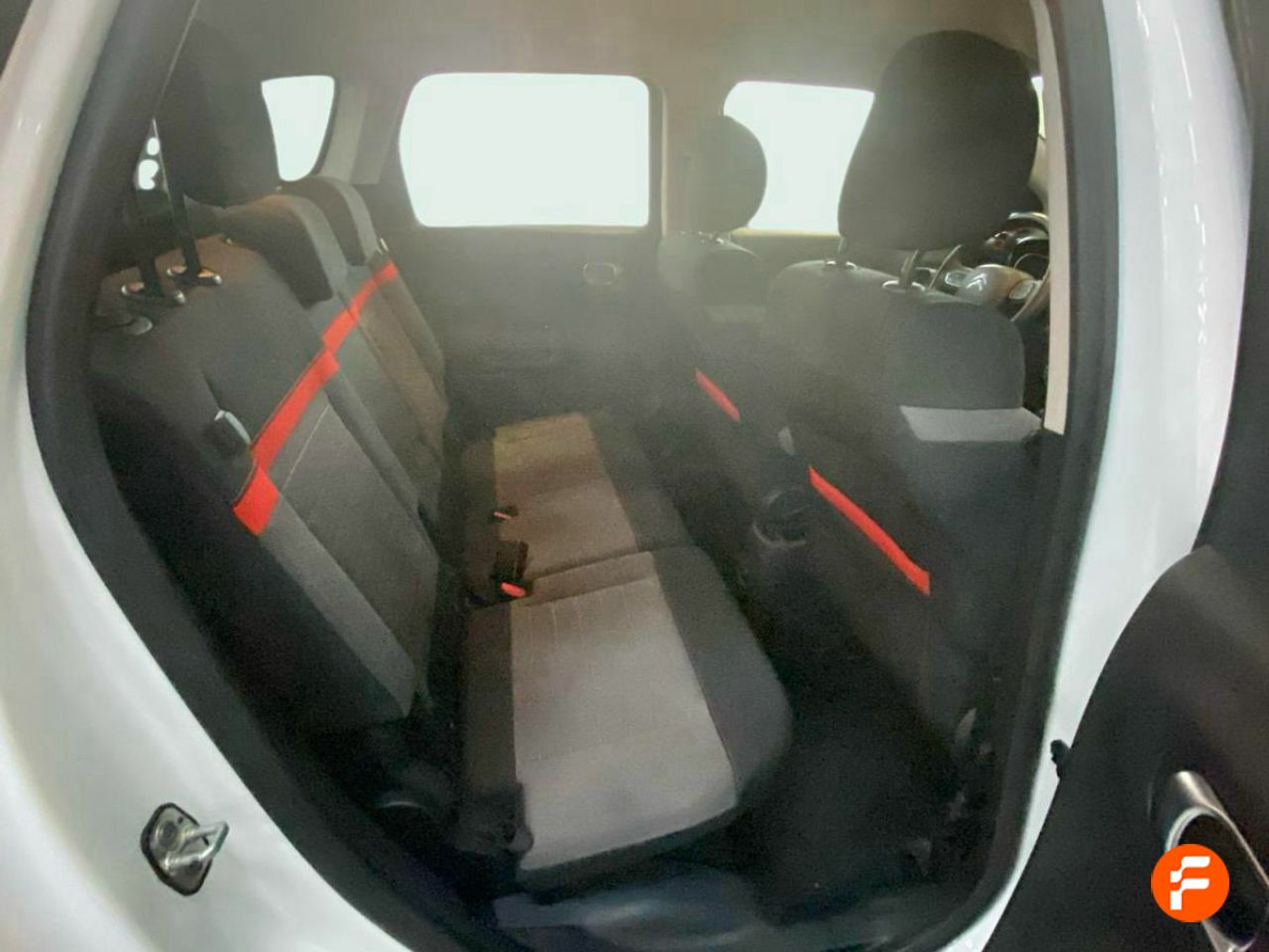 Foto Citroën C3 Aircross 11
