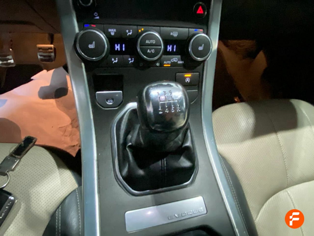 Foto Land-Rover Range Rover Evoque 18