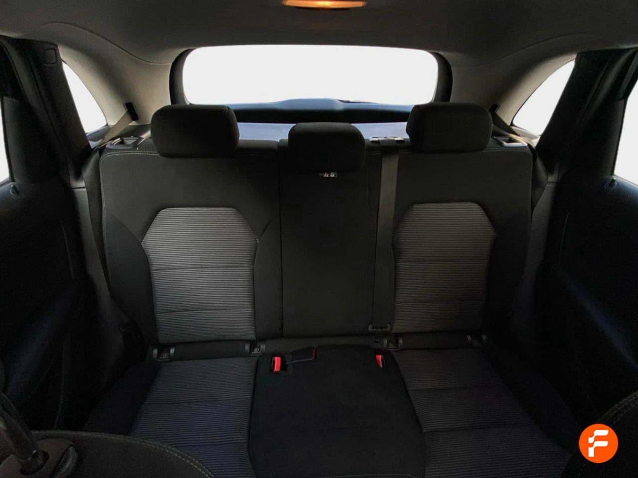 Foto Mercedes-Benz Clase B 9