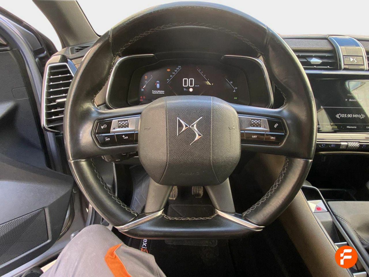 Foto DS Automobiles DS 7 12