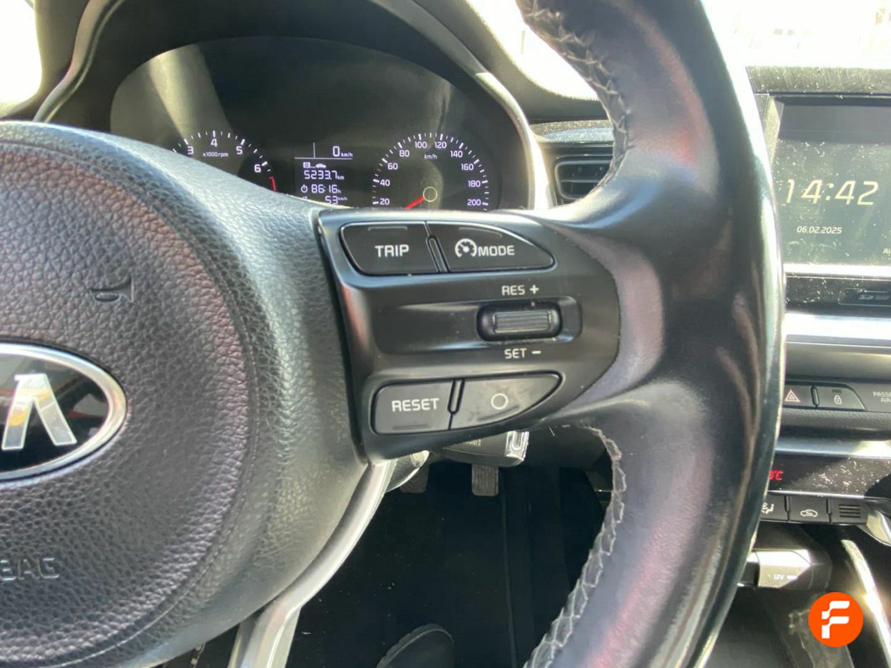 Foto Kia Stonic 11