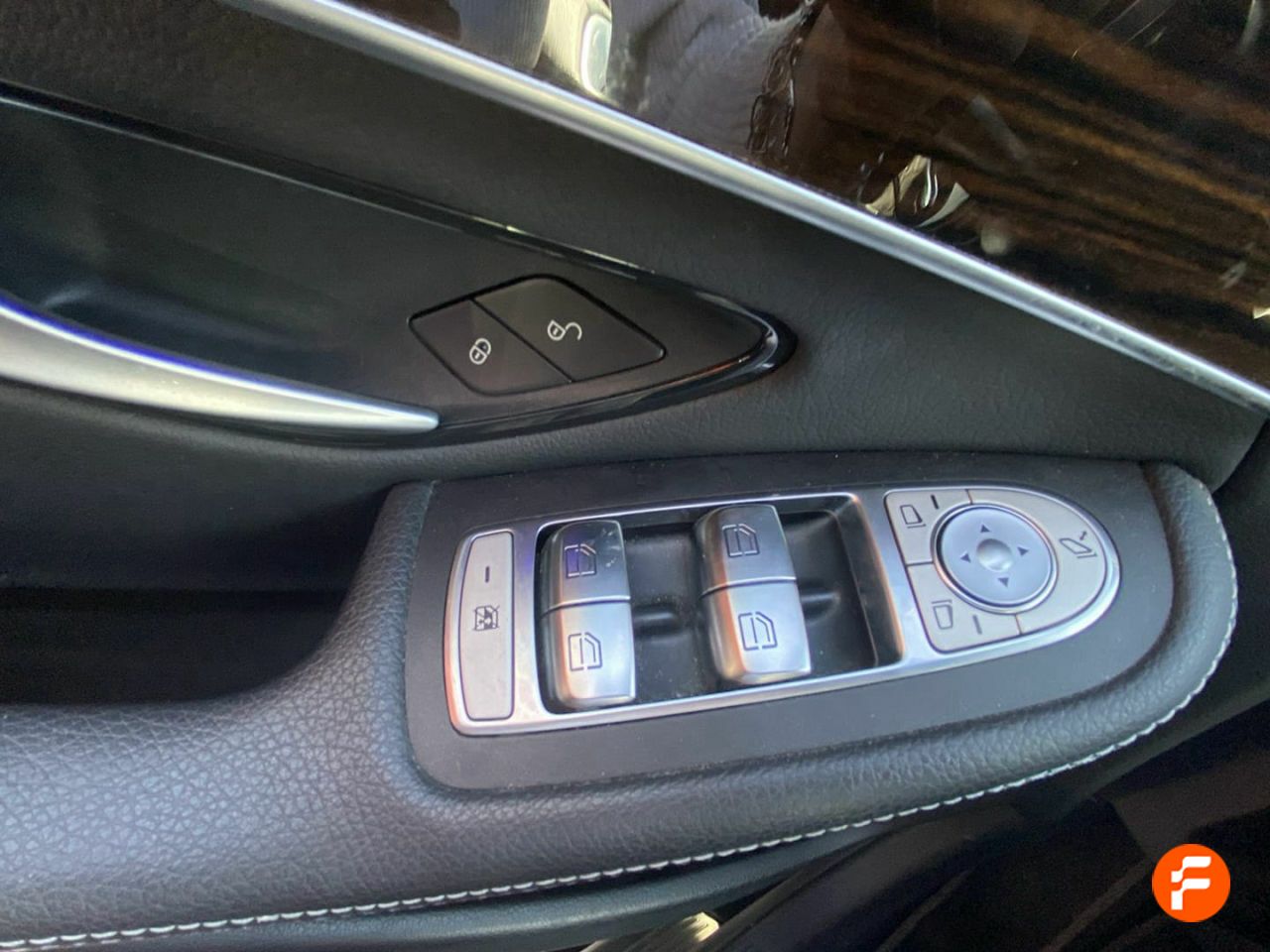 Foto Mercedes-Benz Clase GLC 14