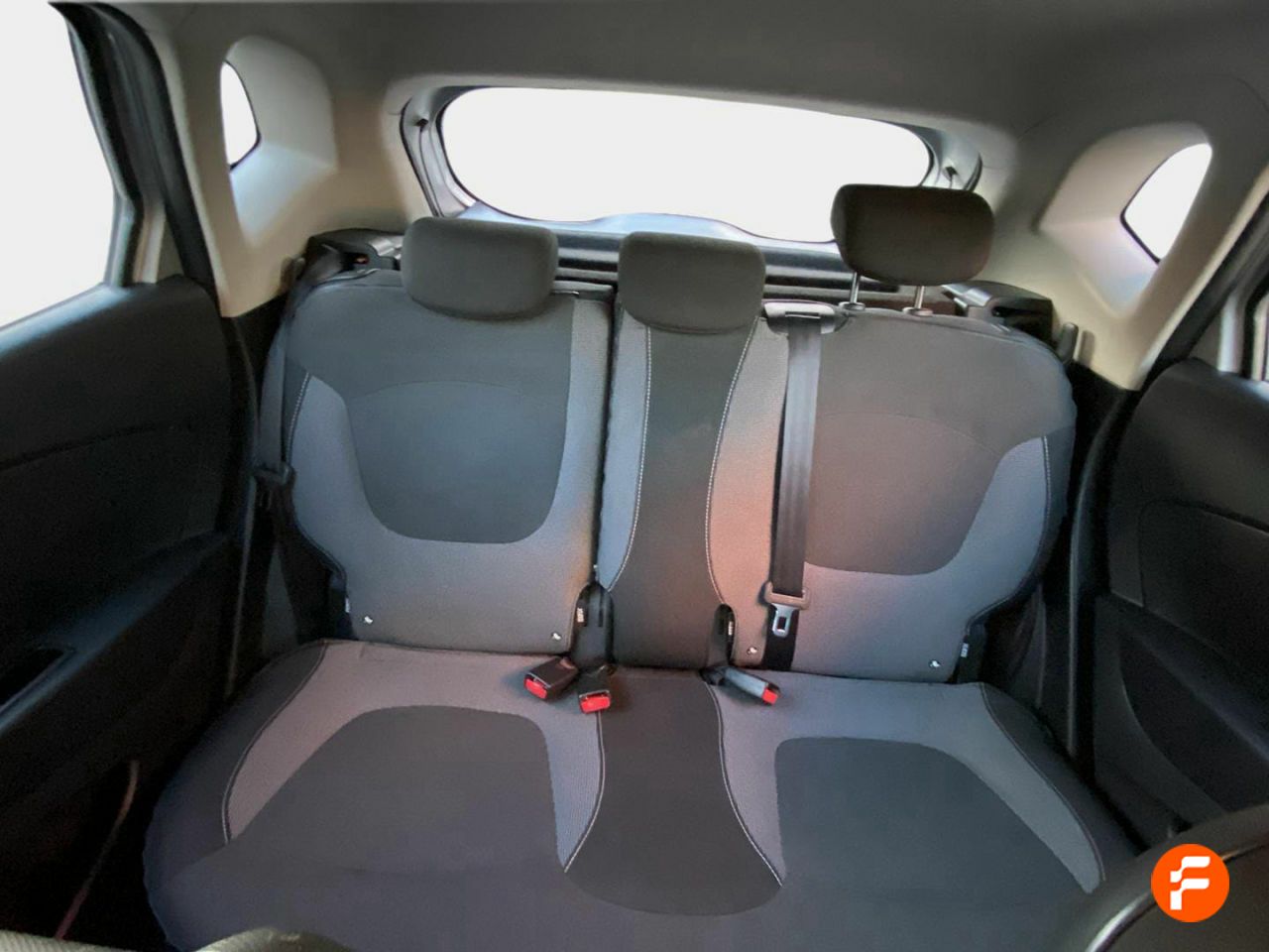 Foto Renault Captur 10
