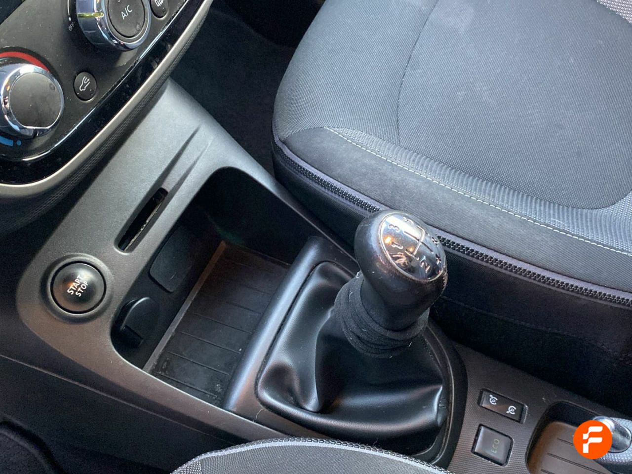 Foto Renault Captur 16