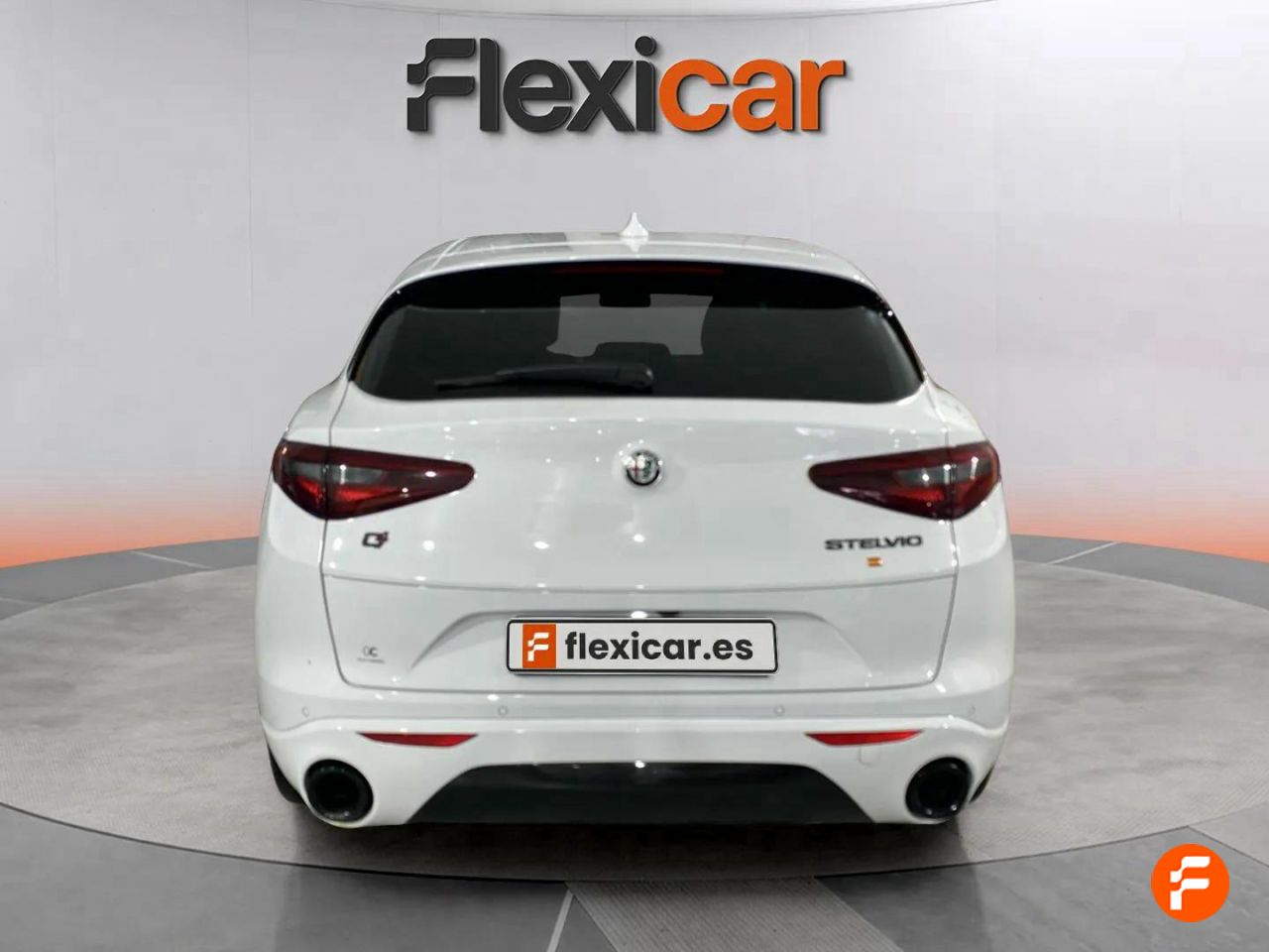 Foto Alfa Romeo Stelvio 8