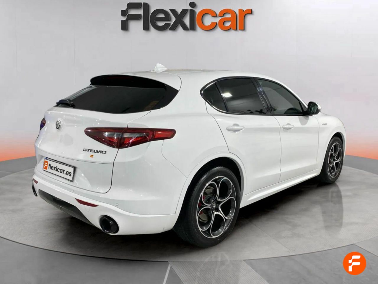 Foto Alfa Romeo Stelvio 9