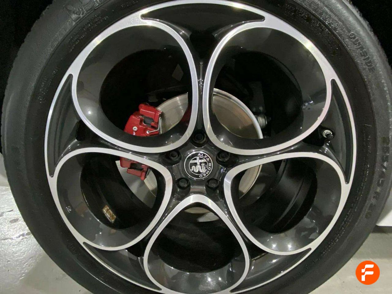 Foto Alfa Romeo Stelvio 25