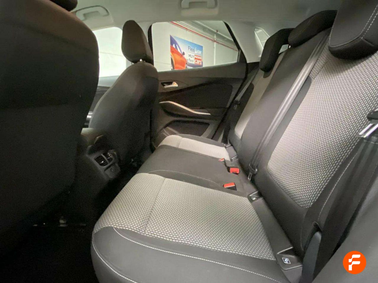 Foto Opel Grandland X 17