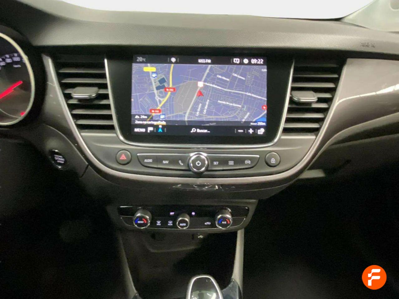 Foto Opel Crossland X 12
