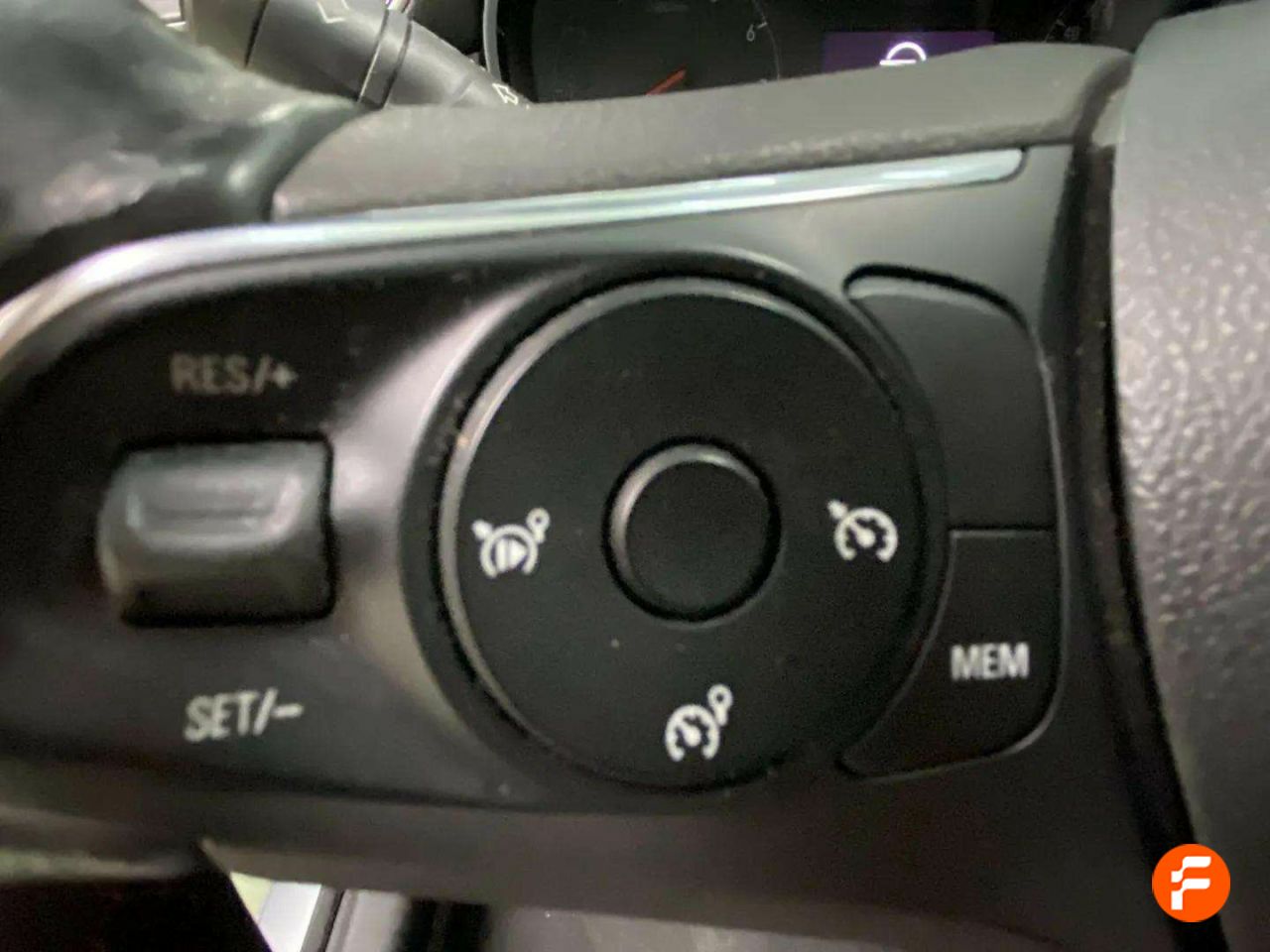 Foto Opel Crossland X 19
