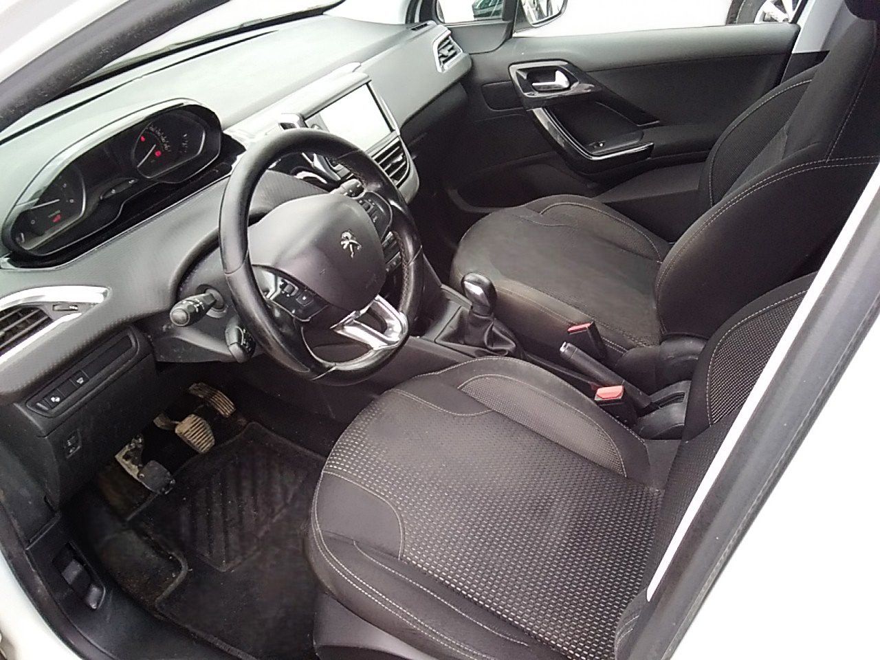 Foto Peugeot 208 7