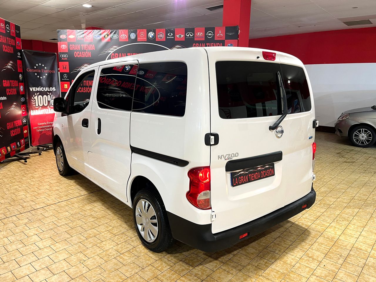 Foto Nissan NV200 7