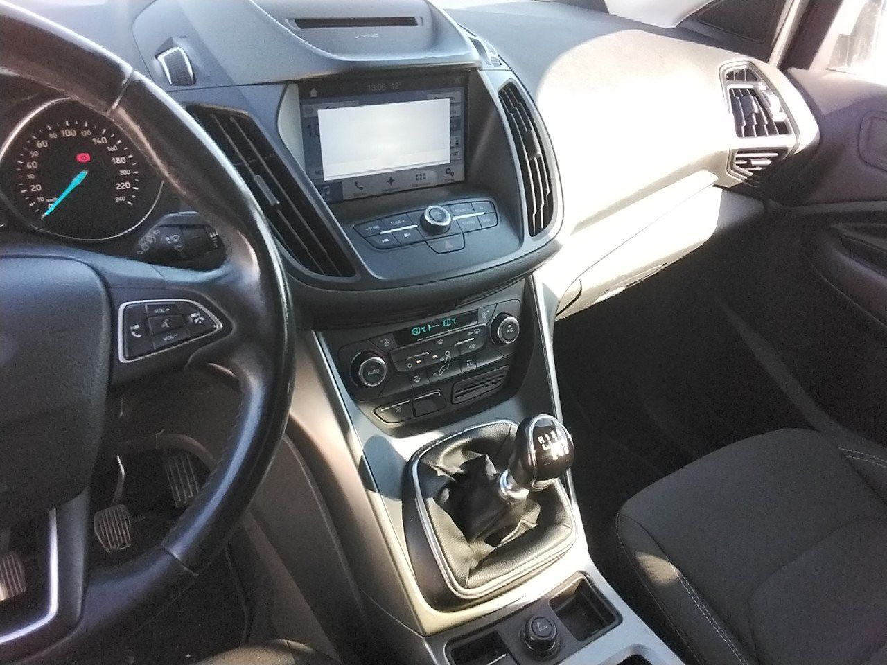 Foto Ford Kuga 9