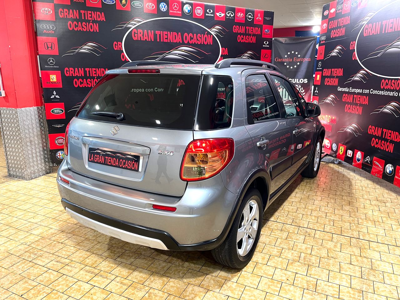 Foto Suzuki SX4 4