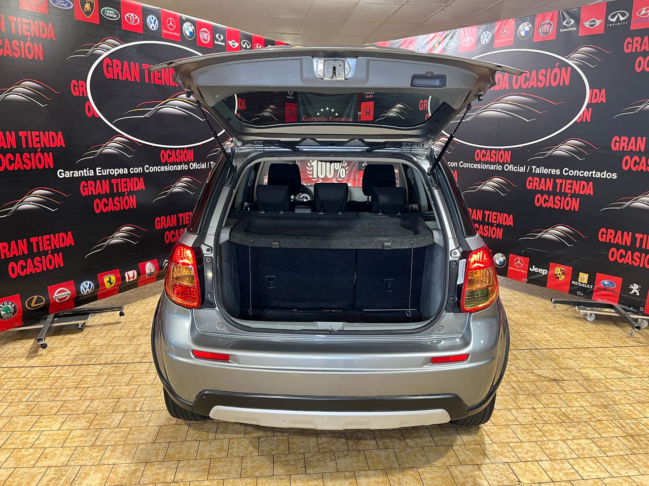 Foto Suzuki SX4 6