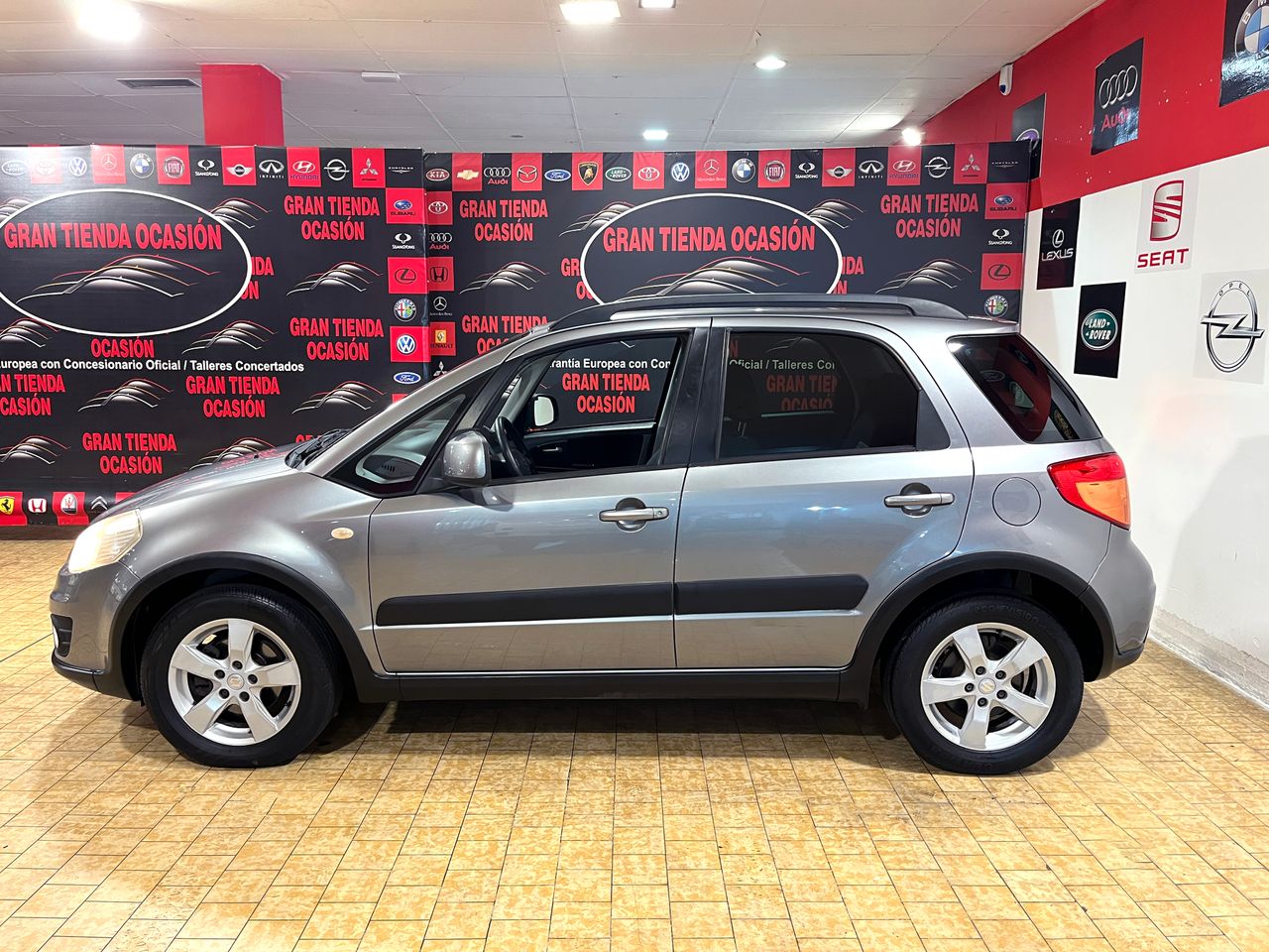 Foto Suzuki SX4 9