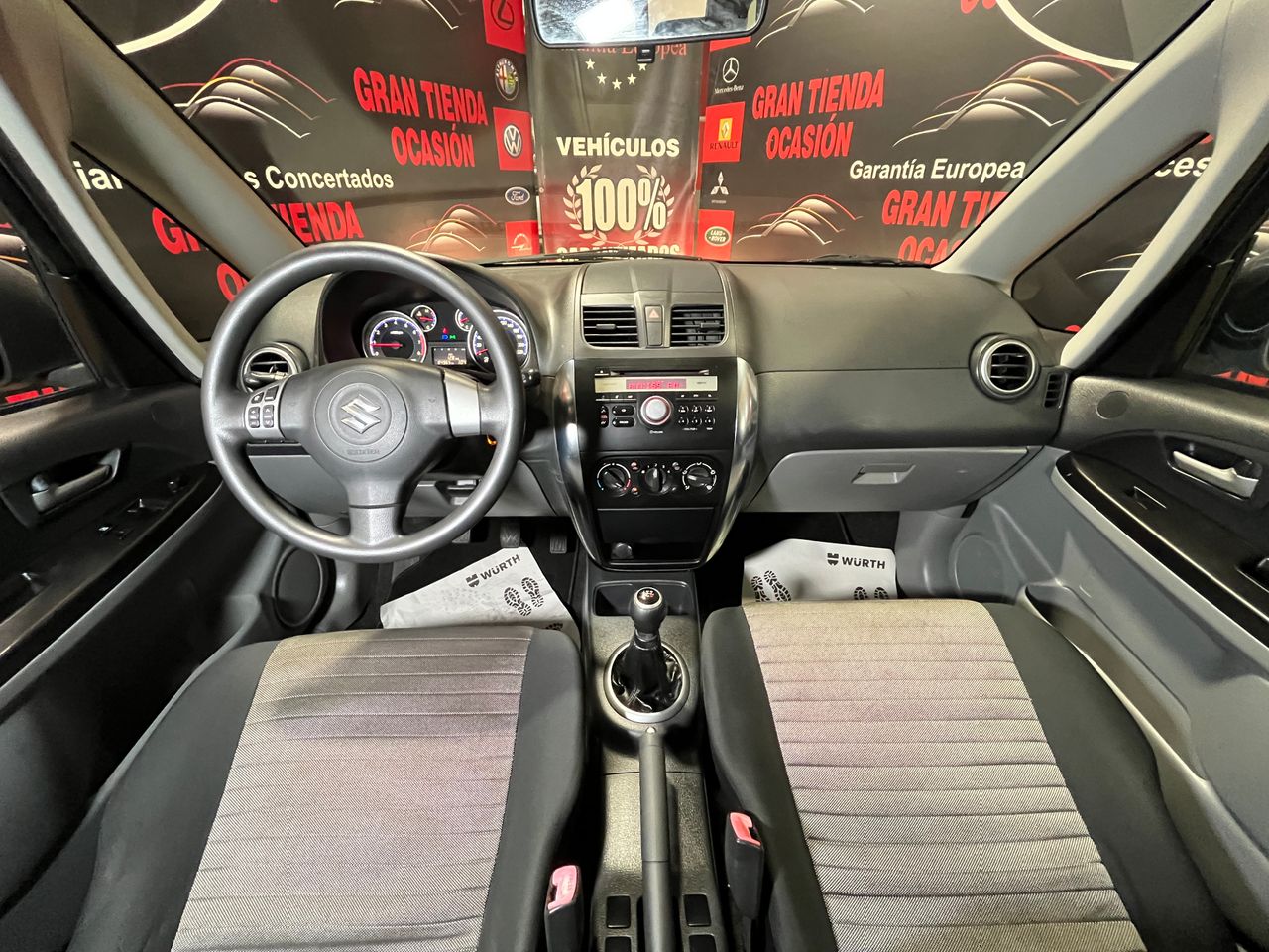 Foto Suzuki SX4 12