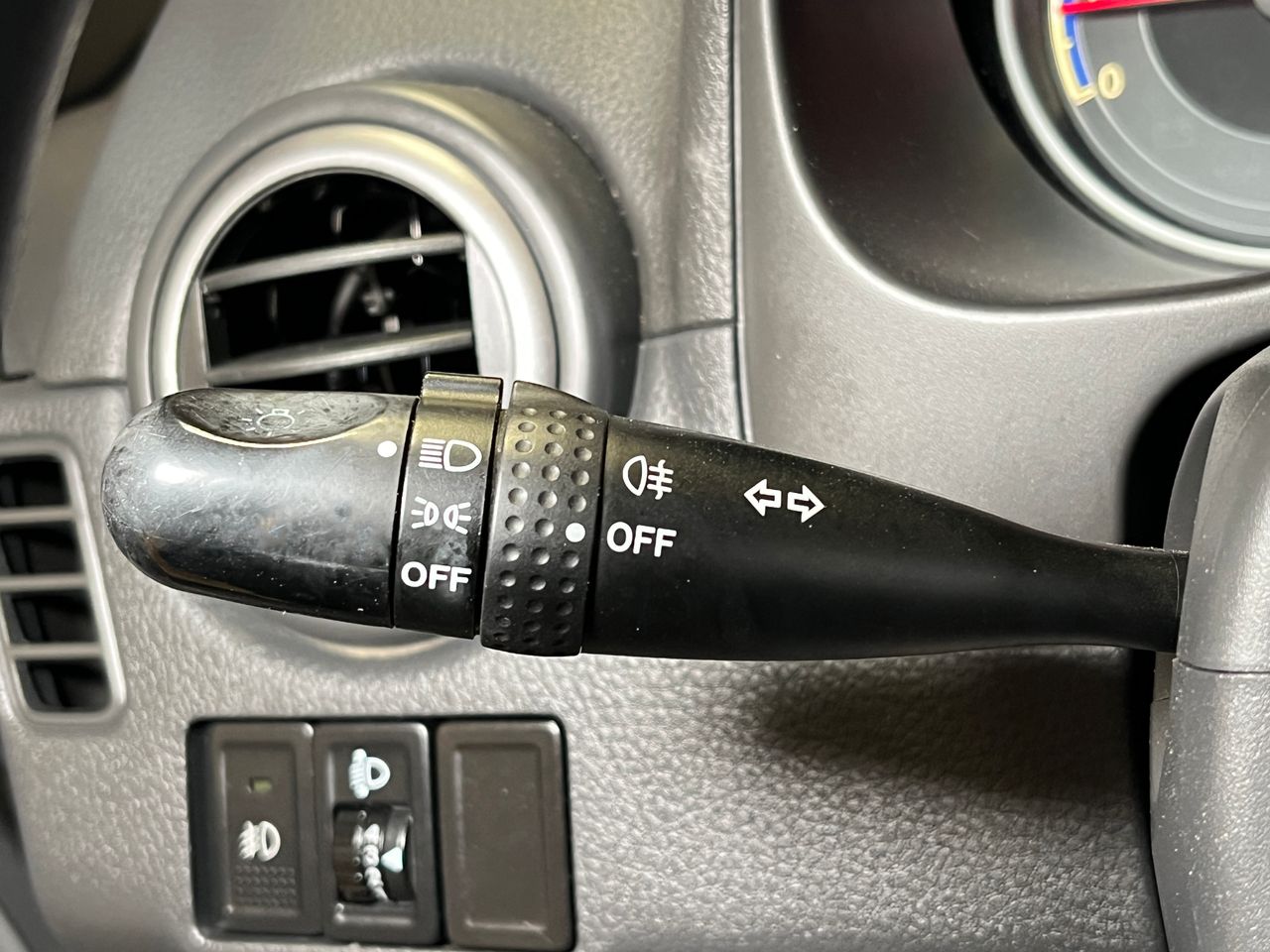 Foto Suzuki SX4 16