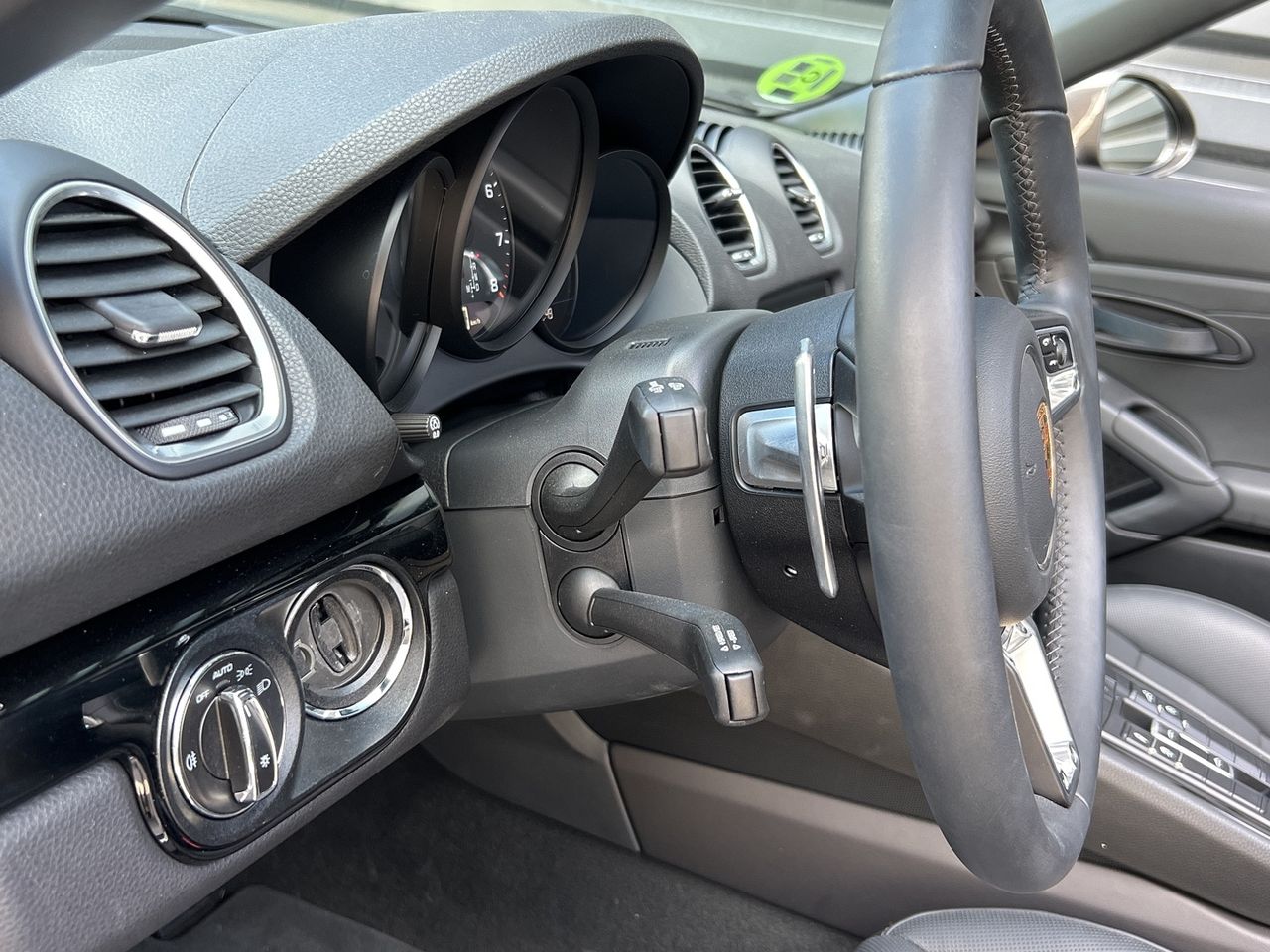 Foto Porsche 718 14