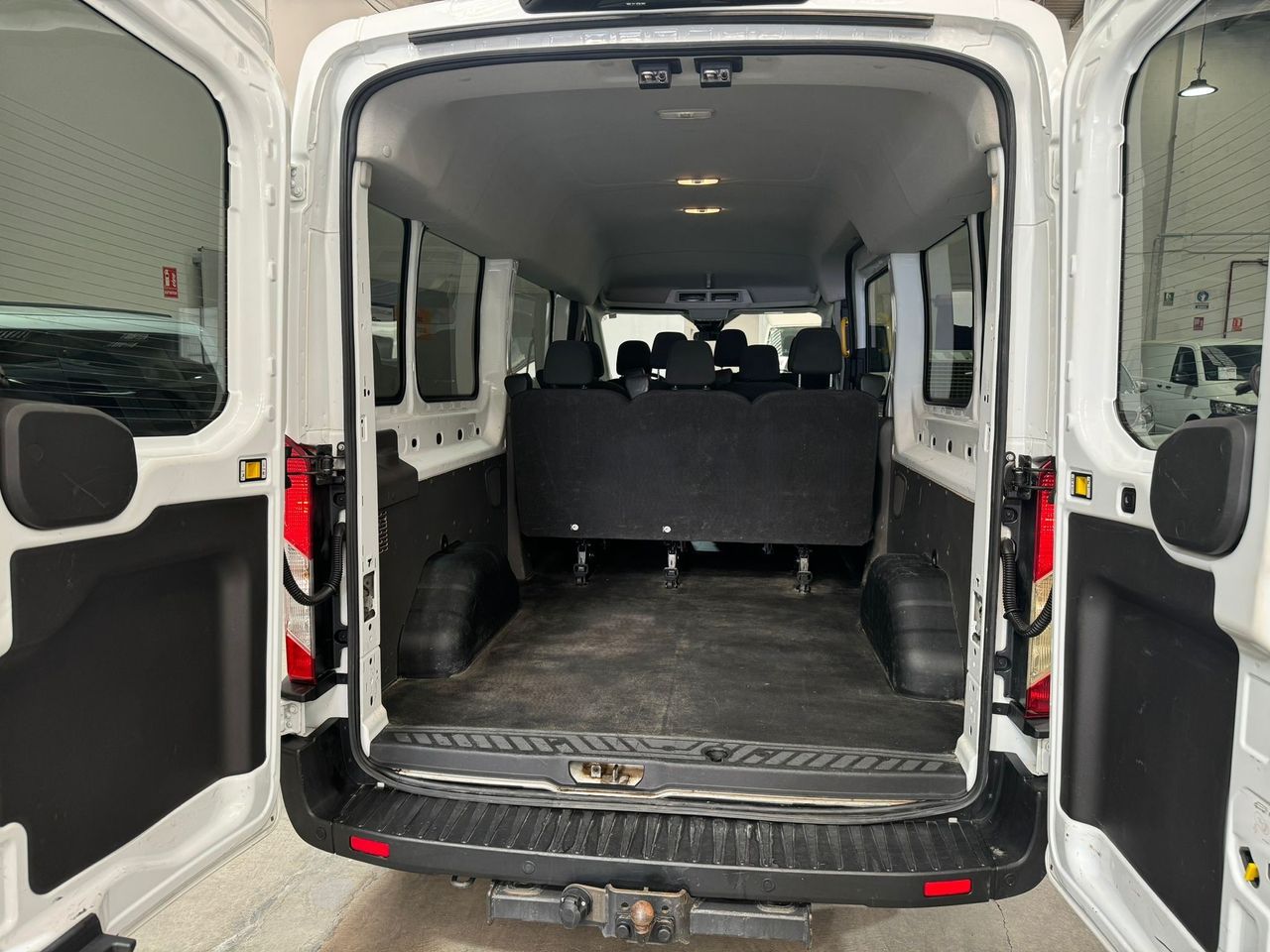 Foto Ford Transit Connect 8