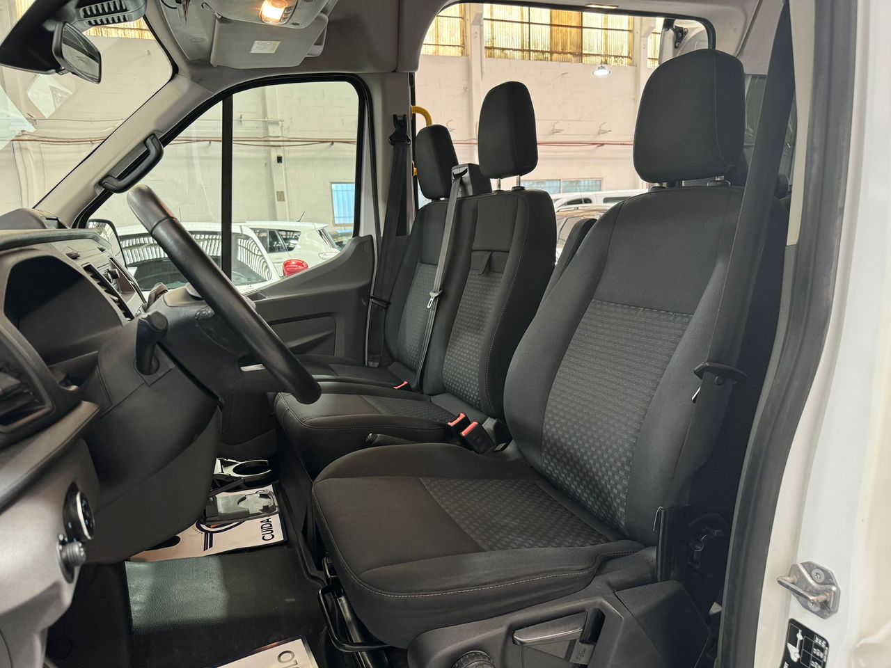 Foto Ford Transit Connect 11