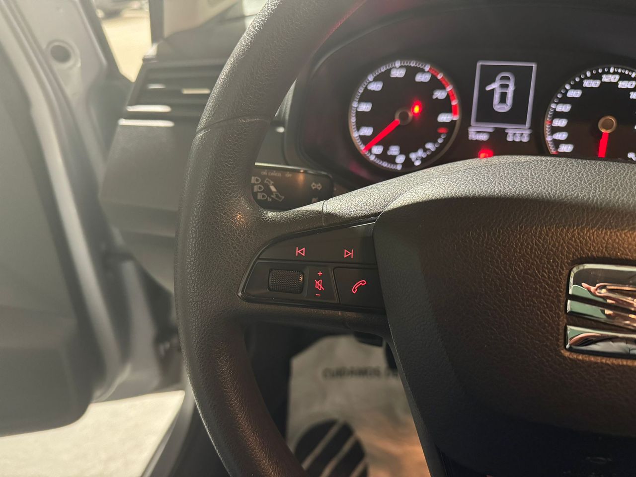 Foto Seat Ibiza 16