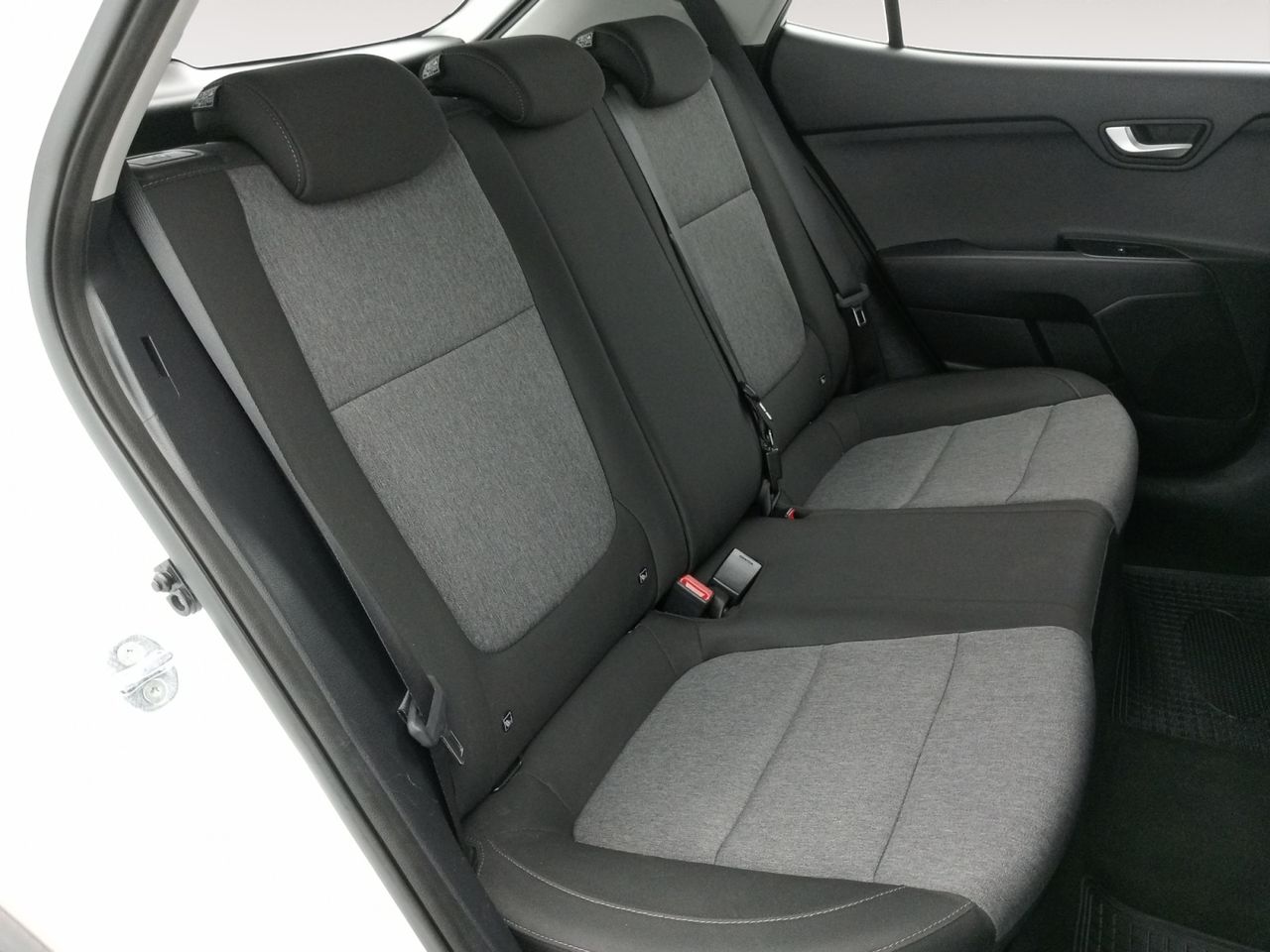Foto Kia Stonic 9