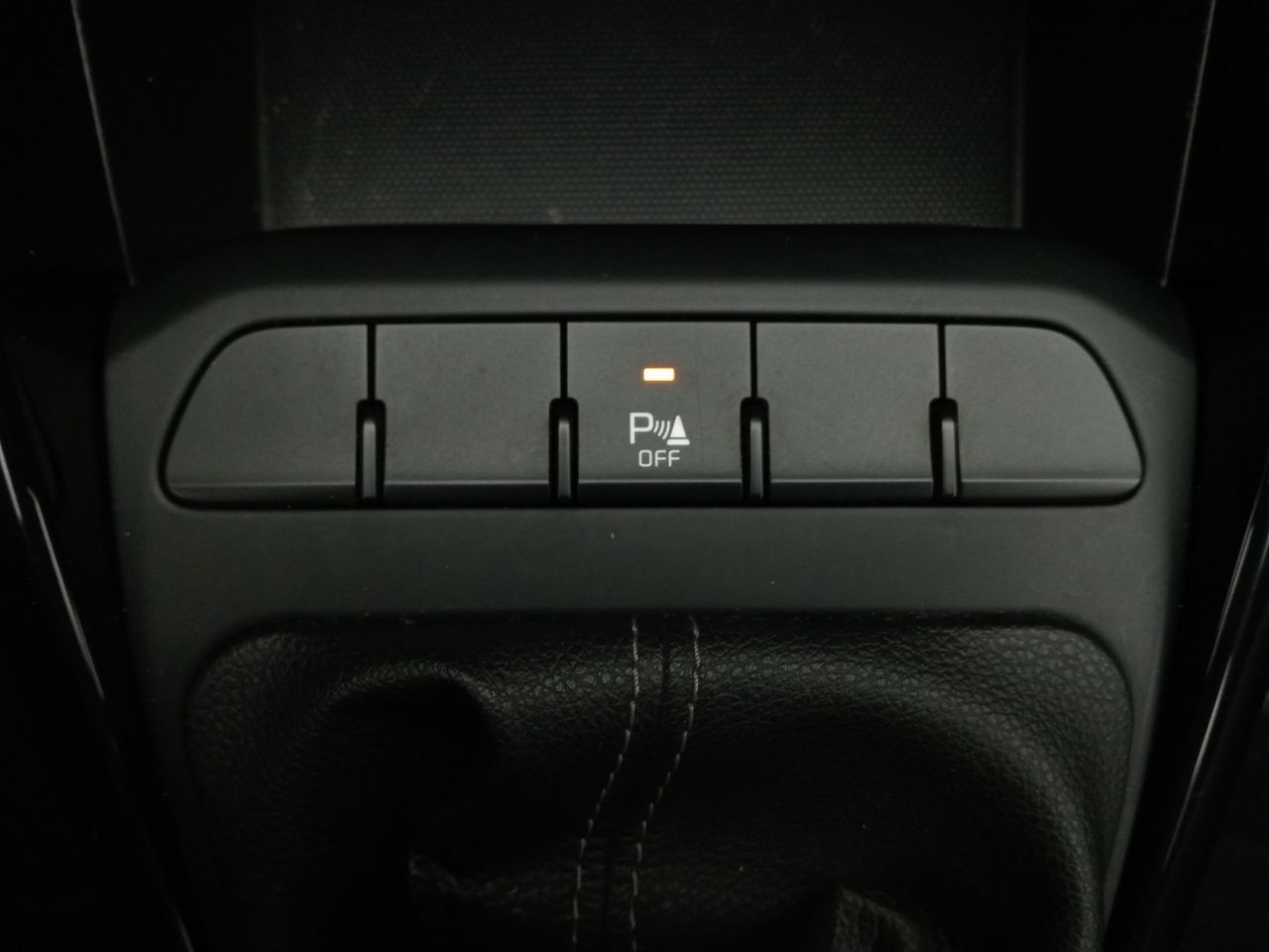Foto Kia Stonic 11