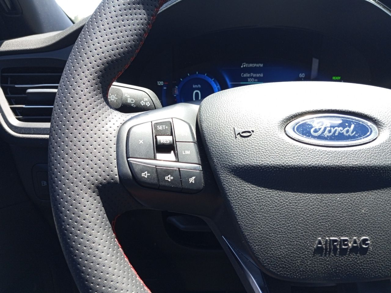 Foto Ford Kuga 16